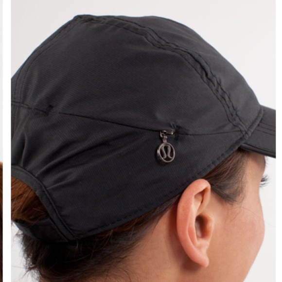 lululemon athletica Black Cap - Picture 3 of 16